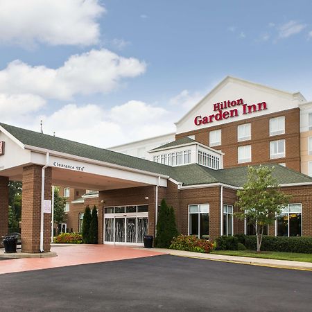 Hilton Garden Inn Hampton Coliseum Central Exterior foto