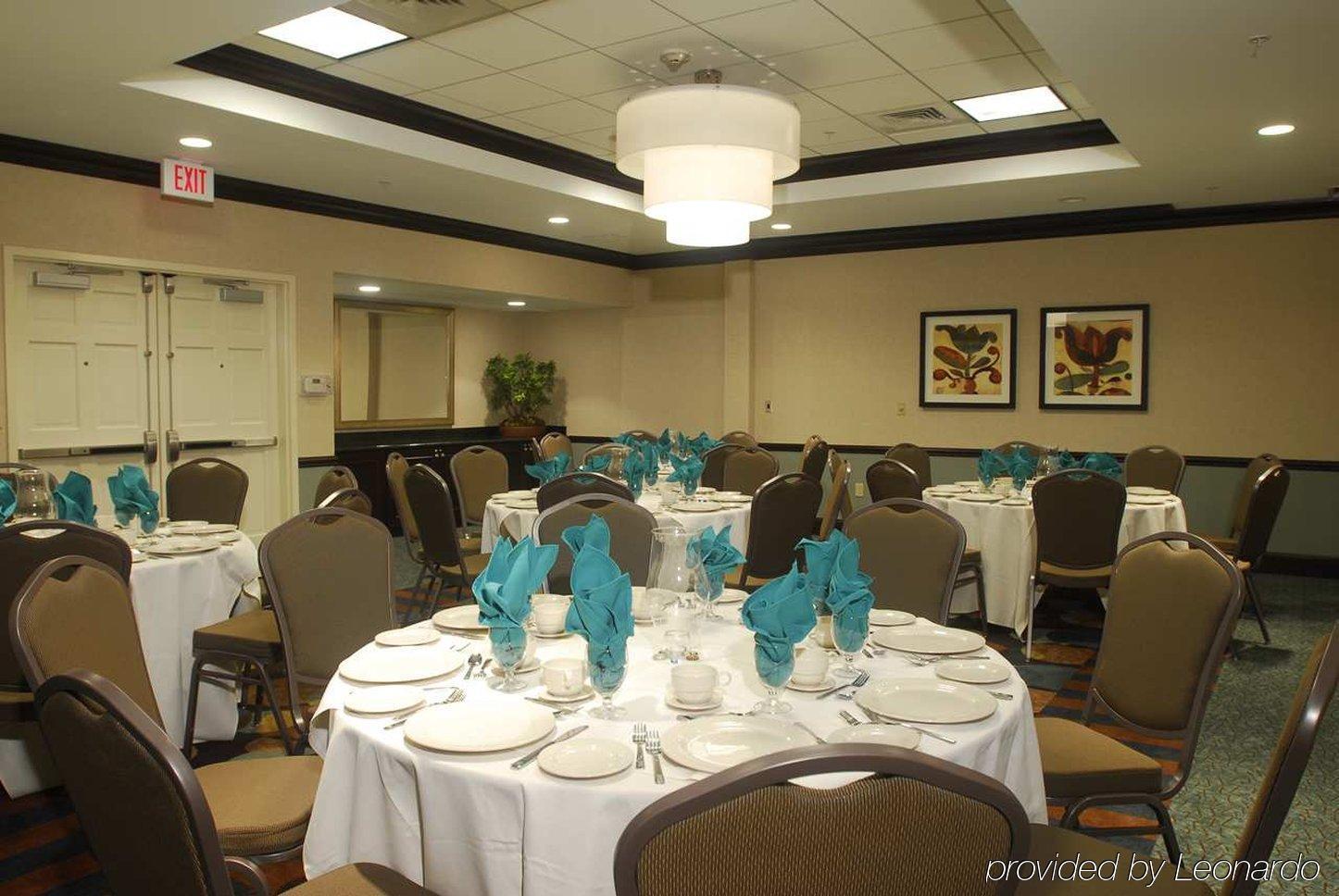 Hilton Garden Inn Hampton Coliseum Central Restaurante foto